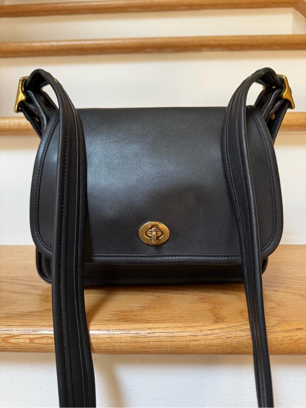 Vintage Coach Rambler’s Legacy 9061 Black Leather Bag from Costa Rica - Picture 1 of 11